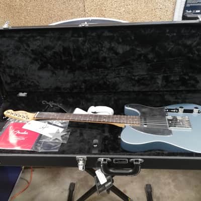 Fender Chrissie Hynde Telecaster with Original Guitar Case image 4