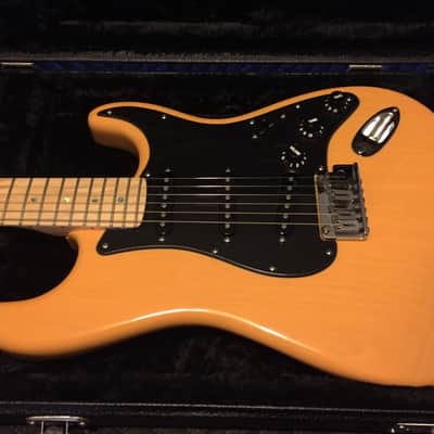 Fender American Deluxe Stratocaster Butterscotch Blonde USA Strat. Clean! image 9