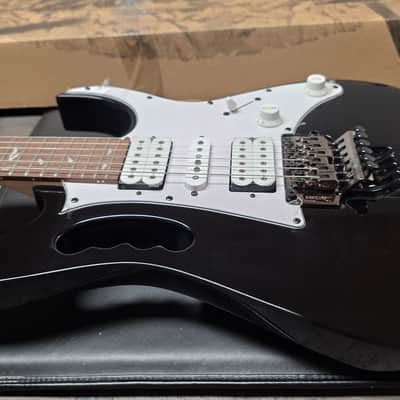 Ibanez JEMJR Steve Vai Signature BRAND NEW JEM JR Black HSH Super Strat Guitar Tree of Life Vine Inlay image 13