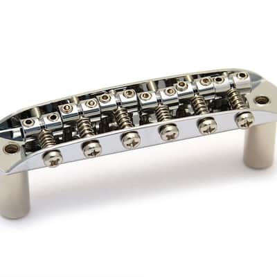 Fender Mustang Bridge with Height Adjustable Saddles and Posts 0081239049 image 2