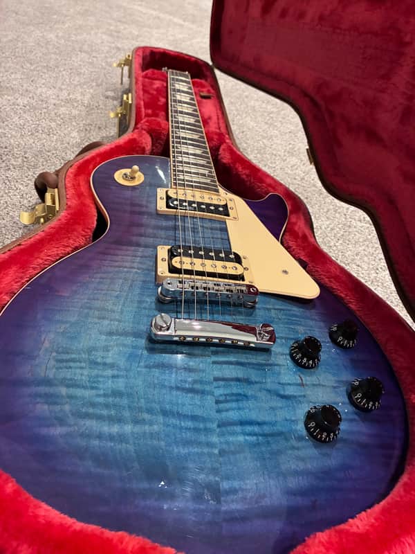 Gibson Les Paul Traditional Pro V 2019 - Present - Blueberry Burst
