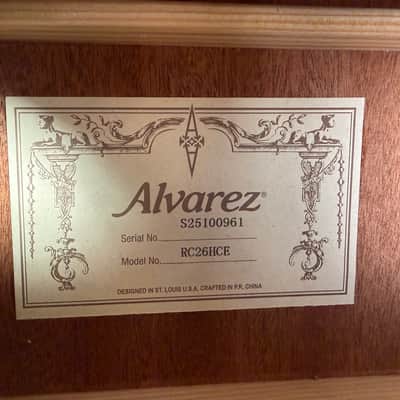 Alvarez Regent Series RC26HCE Hybrid Acoustic Electric Guitar - Natural image 5