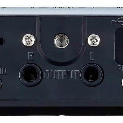 Zoom V3 Vocal Effects Processor image 3