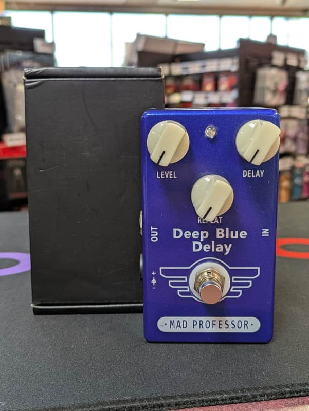 Mad Professor Deep Blue Delay