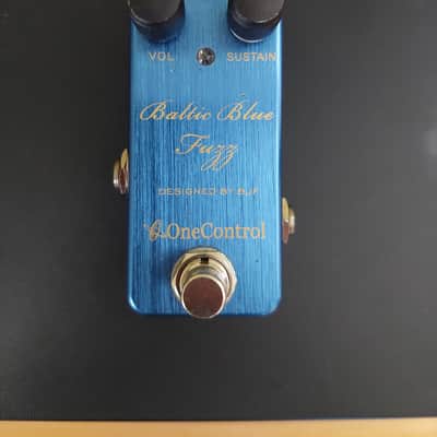 One Control Baltic Blue Fuzz 2010s - Blue image 1