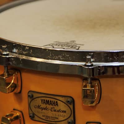 Yamaha Maple Custom 14x5.5 snare drum - Natural Blonde image 2