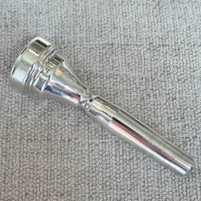Denis Wick 4 Trumpet Mouthpiece – Sliver Plated image 1