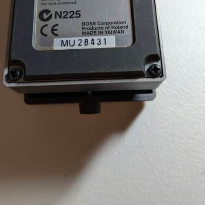 Boss MT-2 Metal Zone (Silver Label) 1991 - Present - Black image 3