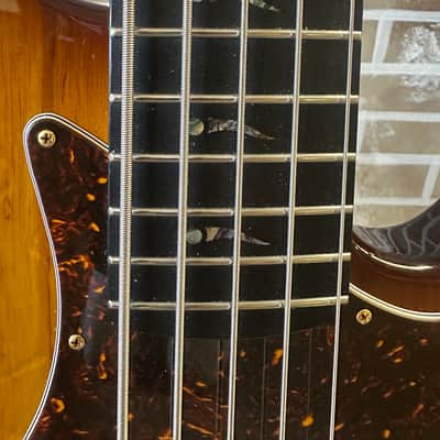 Carvin SB5000 - Sunburst 5 String Bass image 5