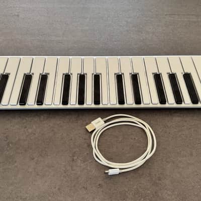 CME Xkey 37-Key Air Mobile Bluetooth Keyboard MIDI Controller 2010s - Silver image 2