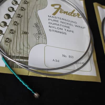 Fender original vintage Flatwound Bass strings full set. Candy case image 6