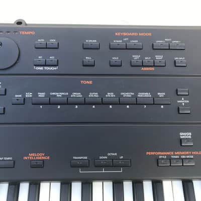Roland G-800 Arranger Workstation 64-Voice Polyphony Synthesizer image 5