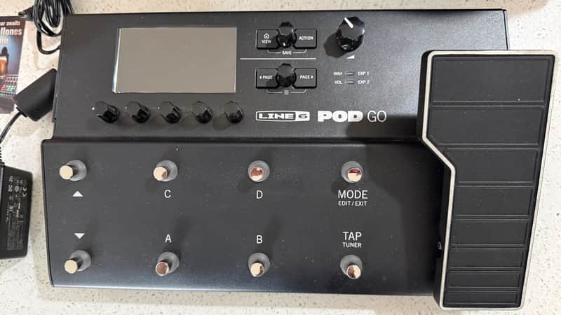 Line 6 POD Go Multi-Effects Guitar Processor w/ Official Gig Bag, PSU & Docs image 1