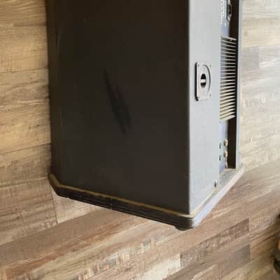 Rickenbacker  PA112 HPM Powered monitor image 9