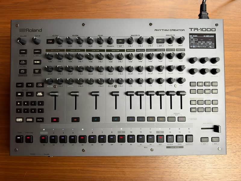Roland TR-1000 Rhythm Creator 2025 - Present - Silver