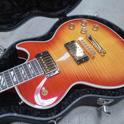 Gibson Les Paul Supreme in Cherry Sunburst (2003) 1st Year Gold Frets Fancy Binding! image 2