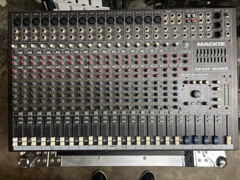Mackie CFX20 20-Channel Compact Integrated Live Sound Reinforcement Mixer 2000 - 2004 - Dark Gray image 1