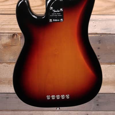 Fender American Professional II Precision Bass V 3-Color Sunburst w/ Case image 3