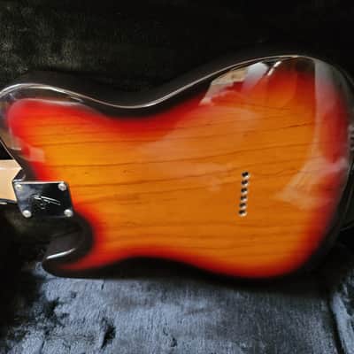 Telecaster 2003 Crafted in Japan  2003 Tri-burst Red image 12