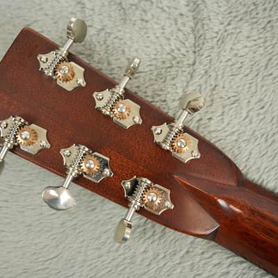 Martin D-28 Custom Authentic 1937 2021 - Natural image 11