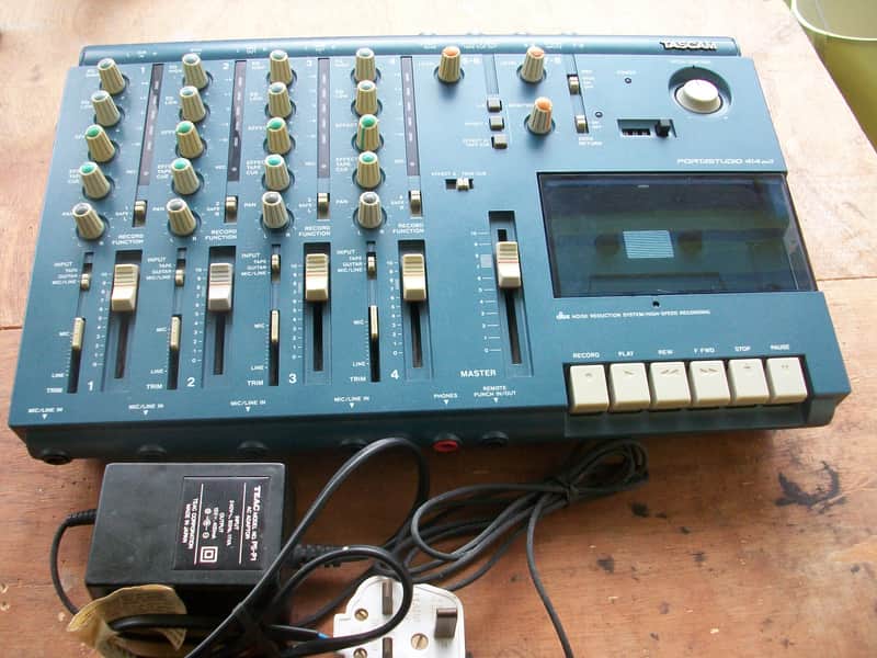 配信機器・PA機器・レコーディング機器 TASCAM PORTASTUDIO 414 MKII $_57.PNG?set_id=880000500F