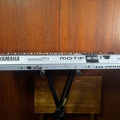 Yamaha MOTIF ES7 76Key Synthesizer w/ gig bag image 8