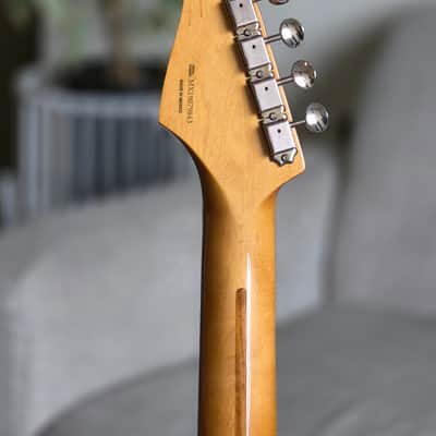Fender Vintera '50s Stratocaster with Maple Fretboard 2019 - 2023 - Sonic Blue image 9