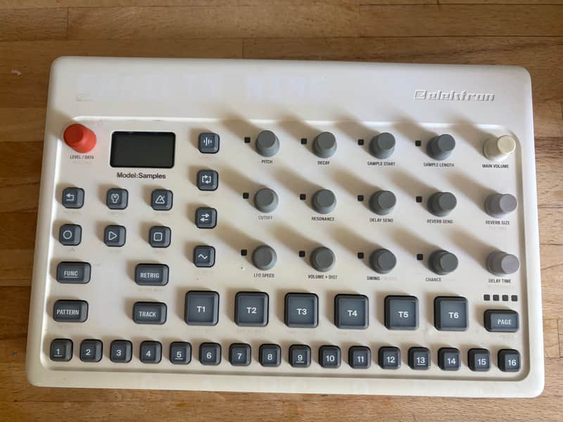 Elektron Model:Samples 2019 - 2020 - White image 1