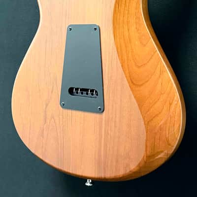 Knaggs Guitars - Severn - T1 Roasted Alder Top - Golden Amber - T1 Roasted Maple Neck - T1 Roasted Maple Fingerboard - Fralin Blues Special Pickups - OHSC - Call for Best Price !!! image 9