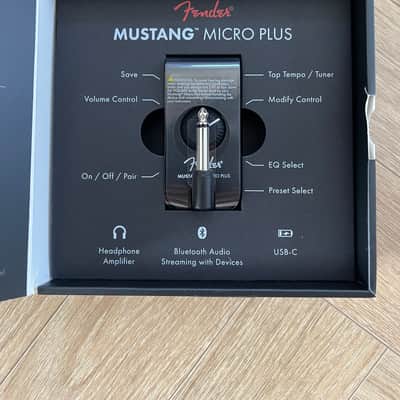 Fender Mustang Micro Plus Guitar Headphone Amp 2024 - Present - Black image 2