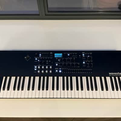 Korg Wavestate SE 61-Key (Aftertouch) + Original Korg Flight Case + Unused Software Licences – Mint Condition (UK)