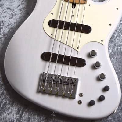 Xotic XJ-1T 5st 