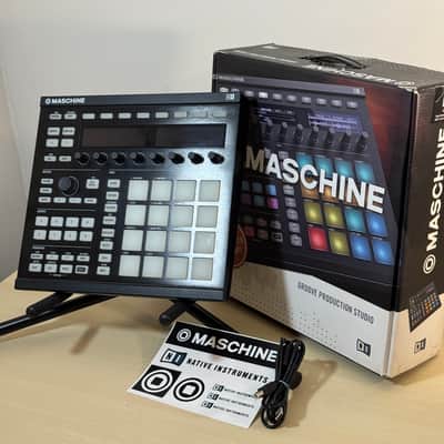 Native Instruments Maschine MKII - w/ Box - Black - Very Nice! image 1