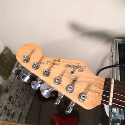 Squier Stratocaster MIJ 1986 Rosewood Fretboard Olympic White image 17