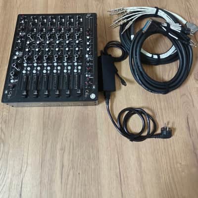 Allen & Heath Play Differently Model 1 6-Channel Analog Mixer 2016 - Present - Black image 4