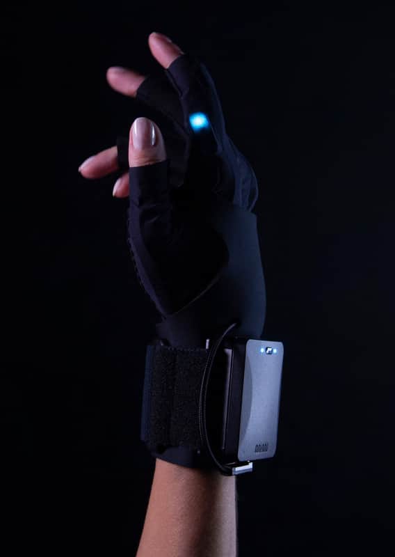 MiMU Gloves - Pair Of Gloves image 1