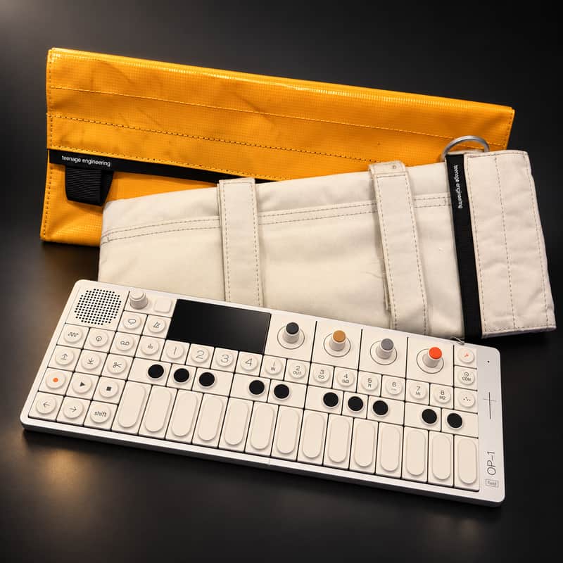 Teenage Engineering OP-1 Field Bundle + 2 Official TE Cases – Excellent image 1