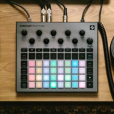 Novation Circuit Rythm Groovebox 2021 - Present - Black image 2