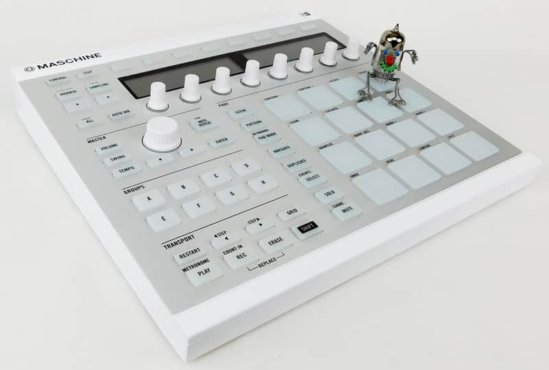 Native Instruments MASCHINE MK2 White + Software 2. 0 + Wie Neu +