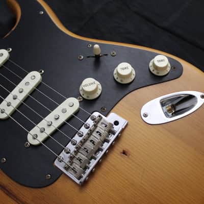 Amazing Fender LE Exotic Collection American Vintage '59 Pine Stratocaster 2017 - Natural image 3