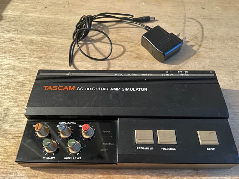 Tascam GS-30 ギターアンプシミュレーター Quick Look - Tascam GS-30 Guitar Amp Simulator on Synth - YouTube