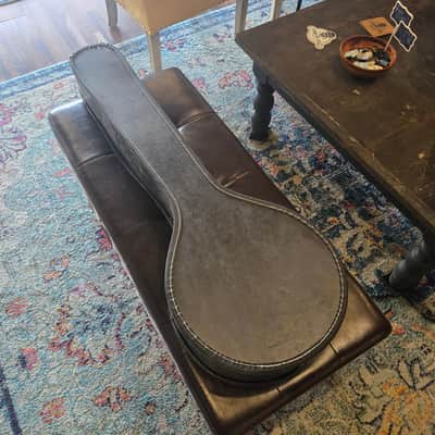 Vintage 1960s Chipboard Banjo Case image 3