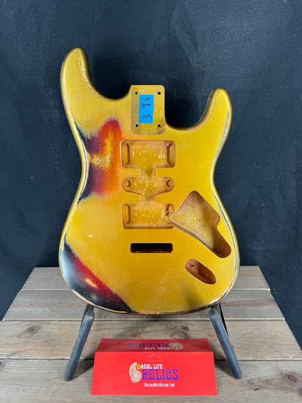 Real Life Relics Custom Class Strat® Stratocaster® Body Heavy Relic Metallic Gold Over Sunburst  #5 3 Lb 9 Oz image 1