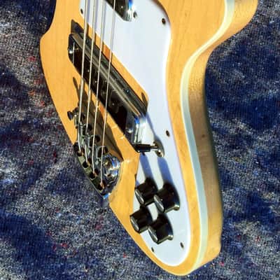 Rickenbacker 4001 Stereo 1973 Maple Glo image 5