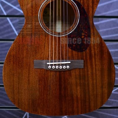 Guild Westerly M-120 Concert Natural All Solid Acoustic Guitar & Deluxe Gig Bag image 1