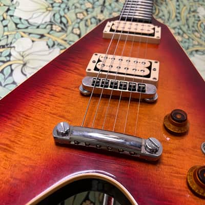 Gibson CMT Flying V "The V" Sunburst 1981 image 6