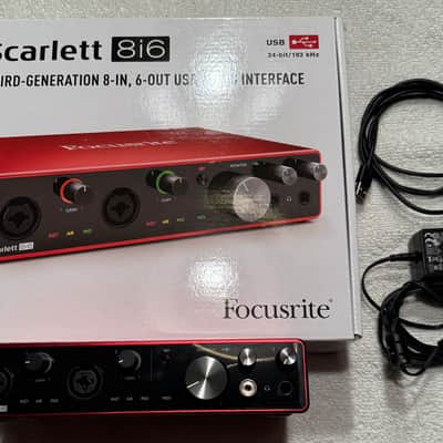 Focusrite Scarlett 8i6 3rd Gen USB Audio Interface 2019 - Present - Red / Black image 3