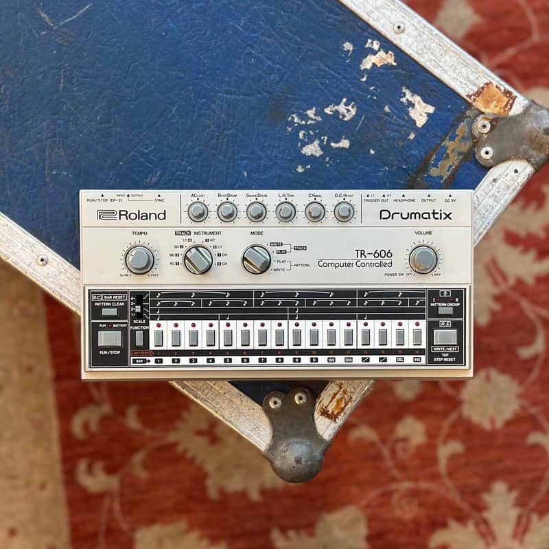 Roland TR-606 Drumatix Deal: Save $131.95!