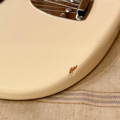 Fender MIJ Classic 60's Jazzmaster 2016 - Vintage White image 17