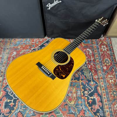*Video* Martin HD-28E Retro Dreadnought with Fishman F1-Aura -  2013 image 4